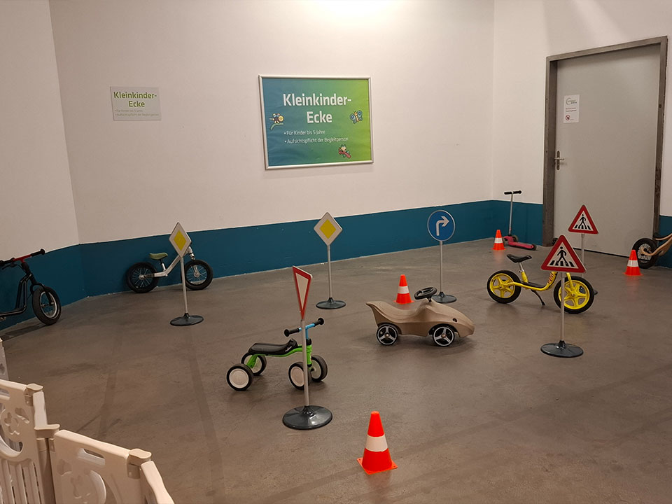 x Kinderleitfaden Kleinkinder Ecke