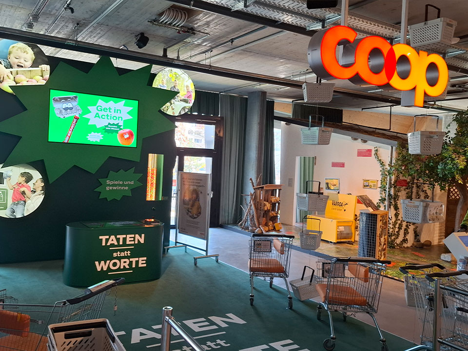 x Ausstellung Coop Taten statt worte neue ausstellung