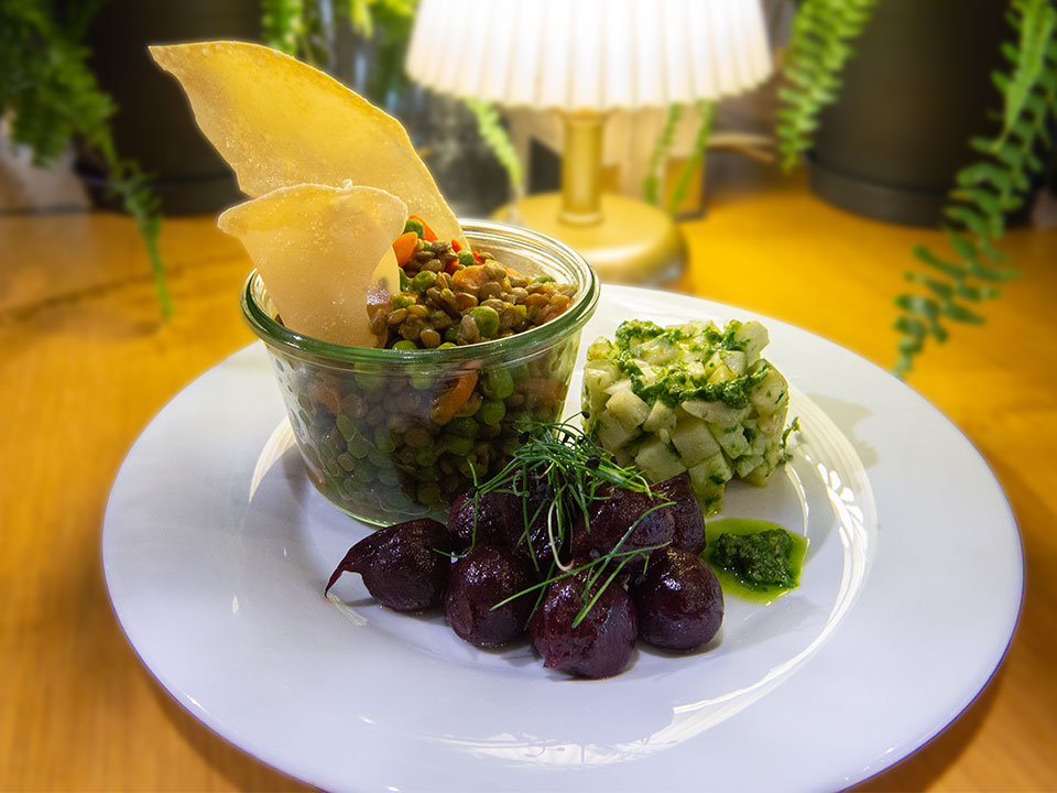 x Restaurant Umwelt Arena Nachhaltigkeitsmenue Fruehling